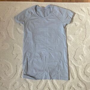 lululemon blue shirt